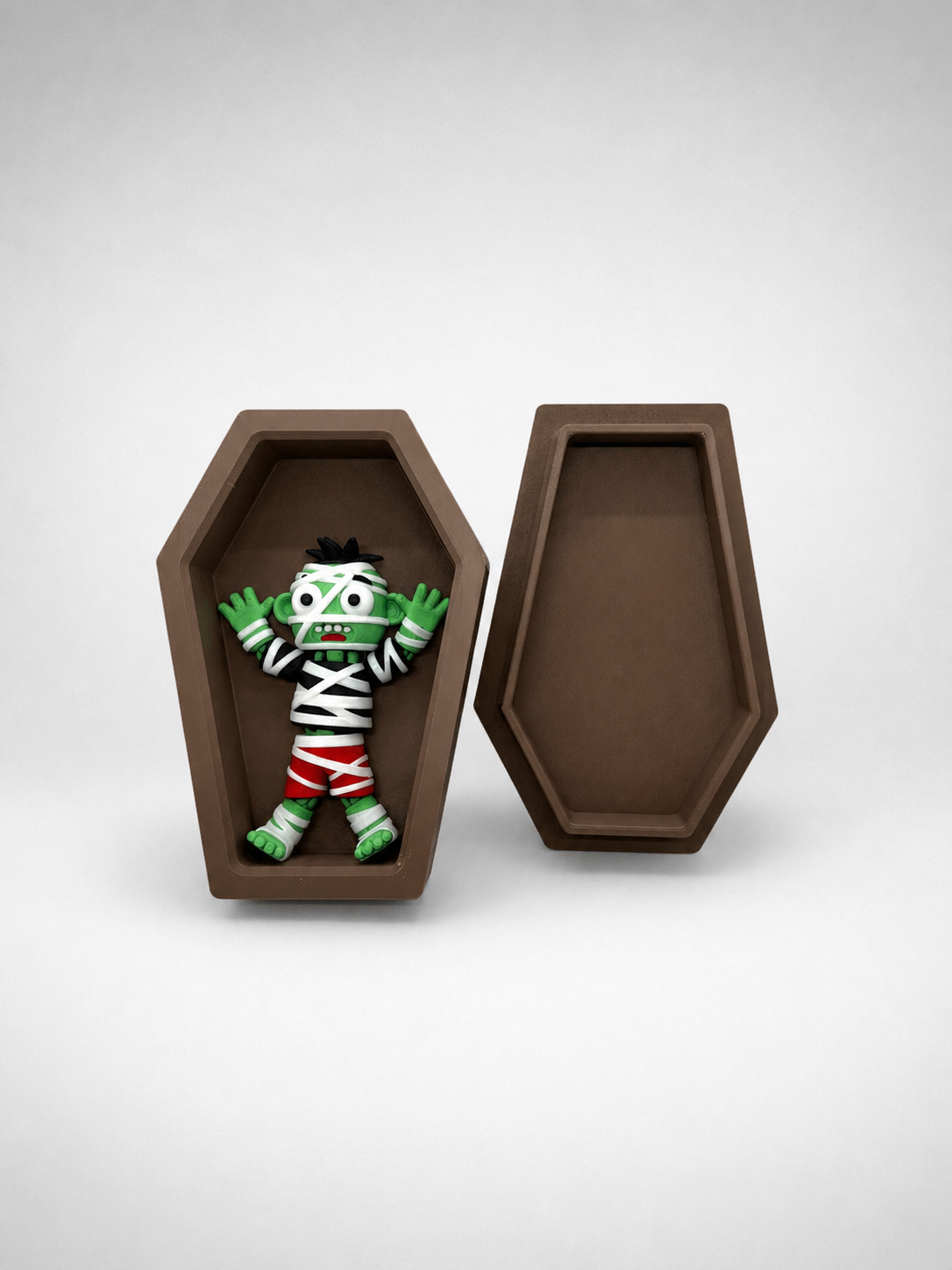 Articulated Mummy with Coffin